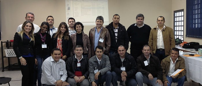 Consultoria Grafológica com a equipe de vendas da empresa Hércules Latícinios.